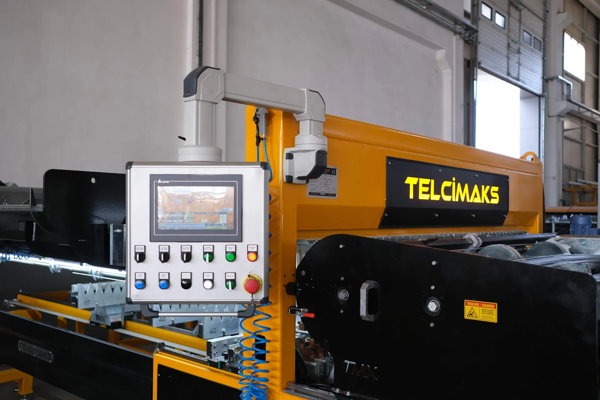 TMX - E.P.P. Eco Automatic Panel Fence Spot Welding Machine — 2